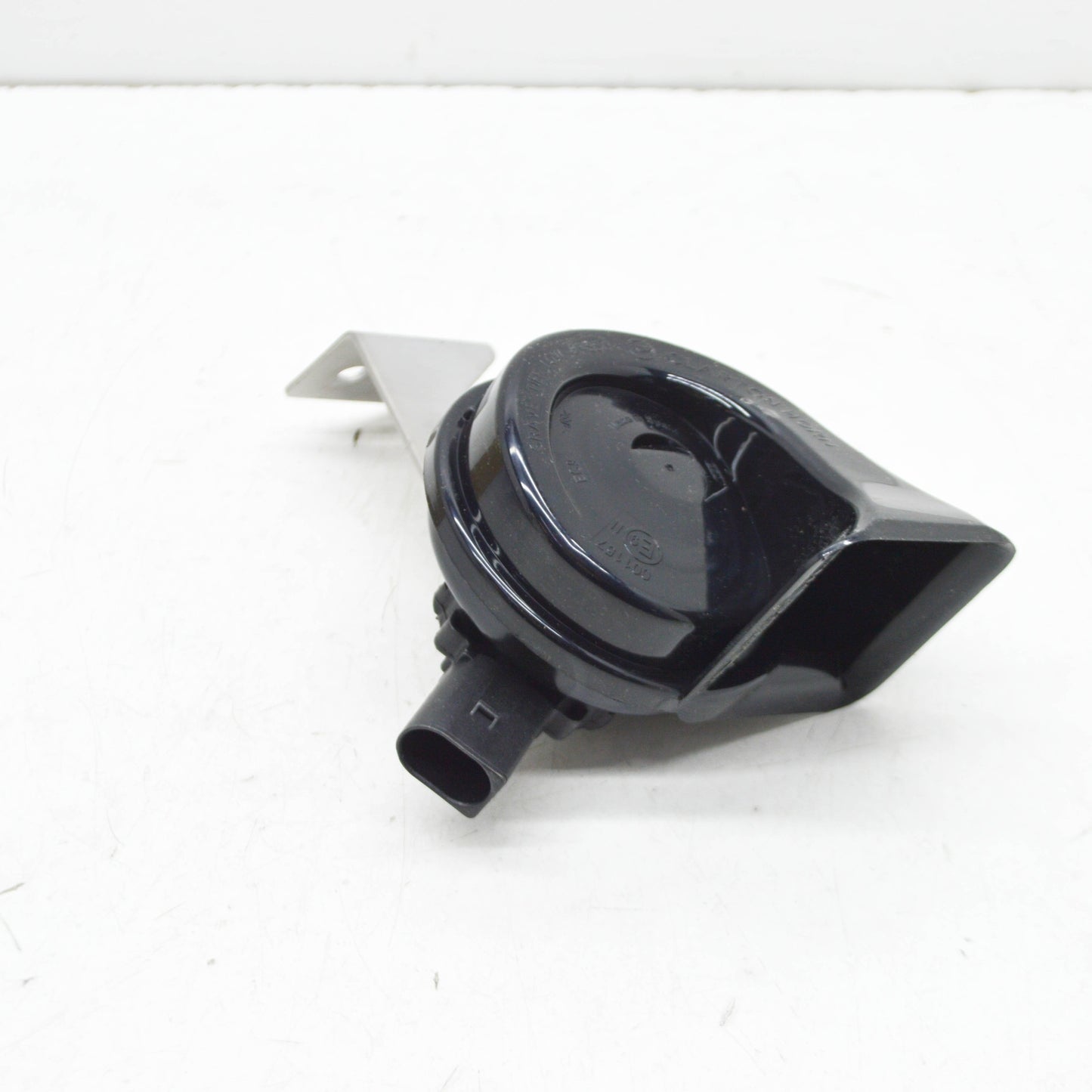 NEW AUDI Q7 4M LEFT LOW TONE HORN SIGNAL FANFARE 4M0951209 ORIGINAL