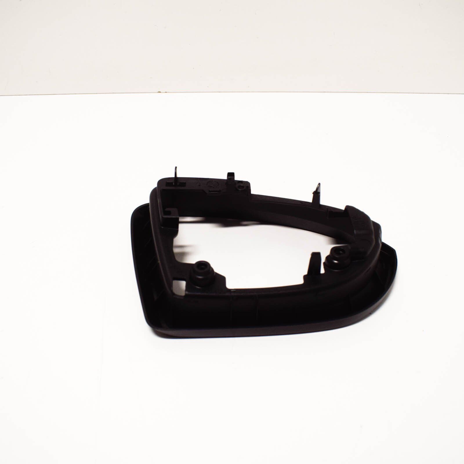 NEW VW GOLF SPORTSVAN LEFT MIRROR SURROUND HOUSING 5108576019B9 ORIGINAL