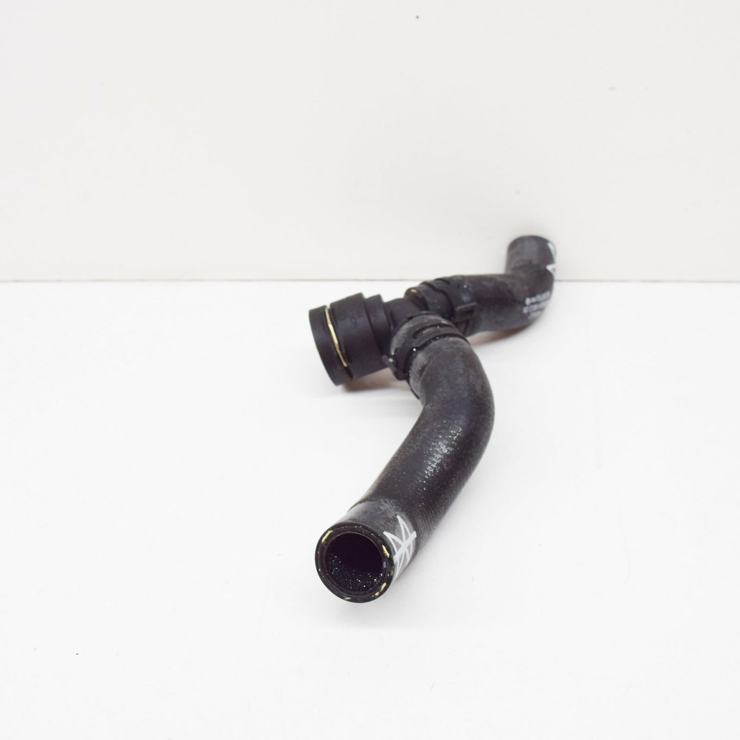 NEW VOLKSWAGEN GOLF MK7 COOLANT HOSE 5Q0122058K 2017 ORIGINAL