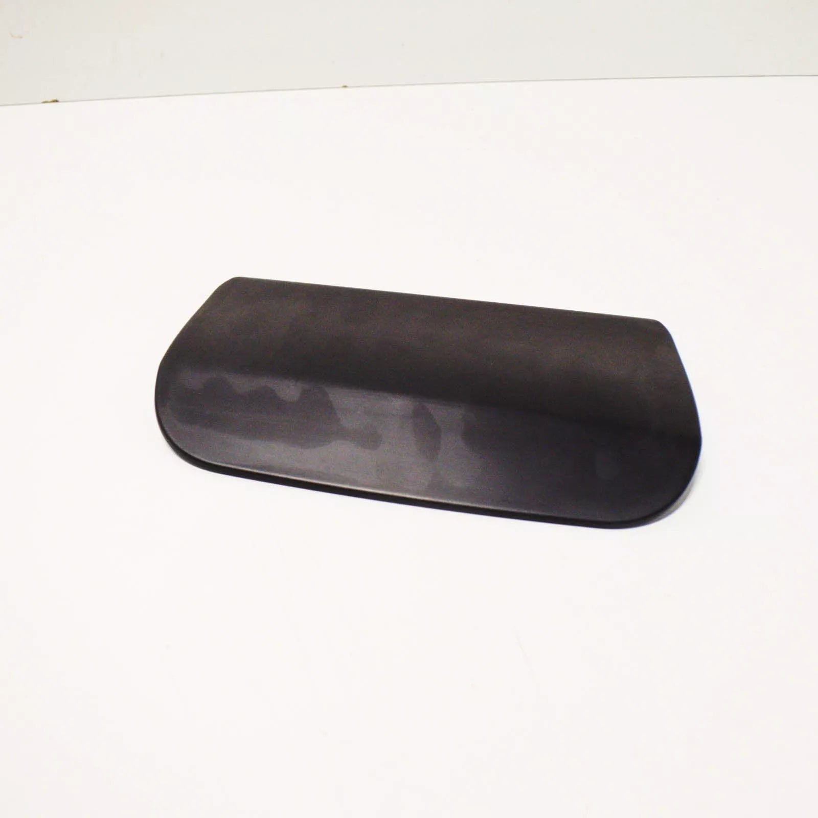 NEW MERCEDES BENZ CLS C218 FUEL TANK FLAP PANELING A2187570106 ORIGINAL