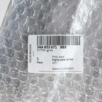 NEW VOLKSWAGEN PASSAT B7 FRONT BUMPER LOWER CENTER GRILLE 3AA8536719B9