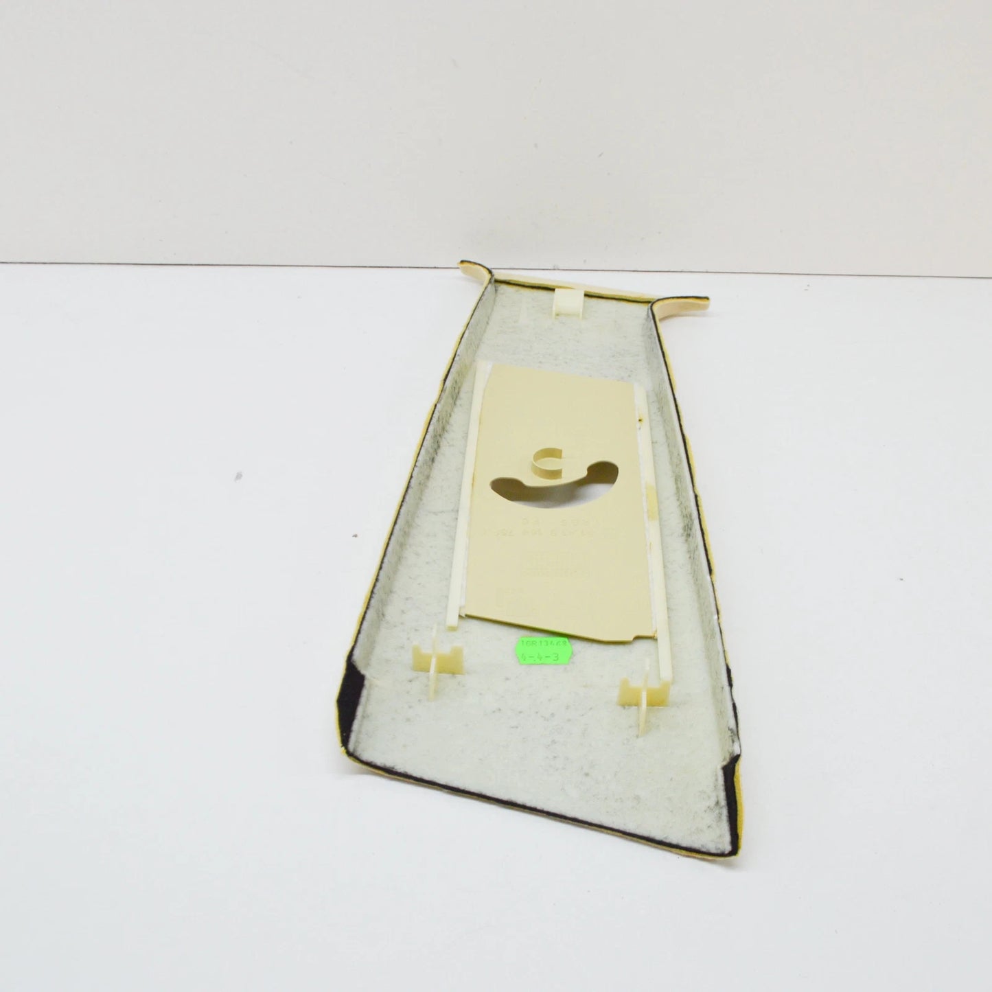 NEW BMW 7 E38 RIGHT UPPER B-PILLAR COVER 51438250932 8250932 ORIGINAL