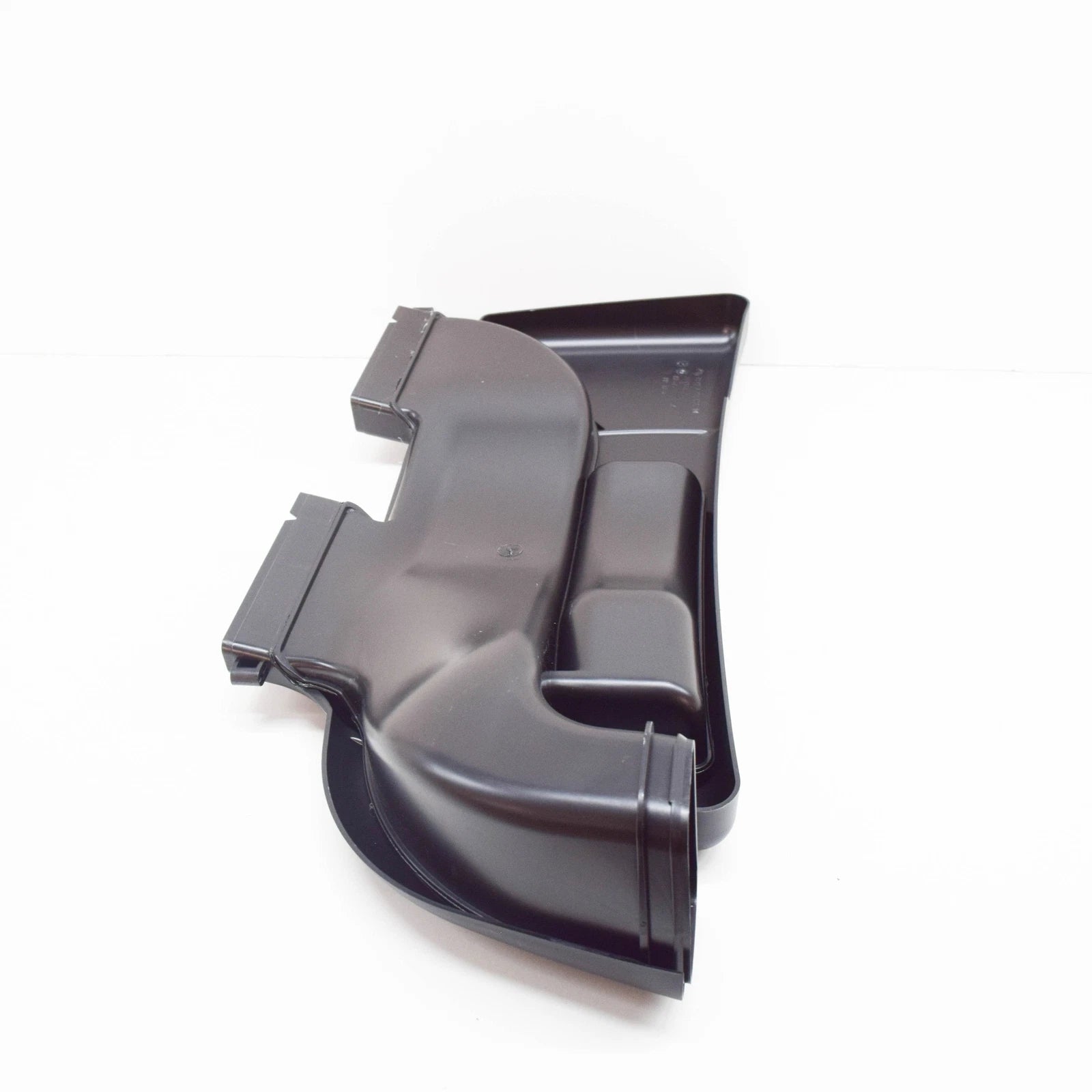 NEW BMW 3 E90 AIR INTAKE DUCT COVER 13717790605 7790605 ORIGINAL