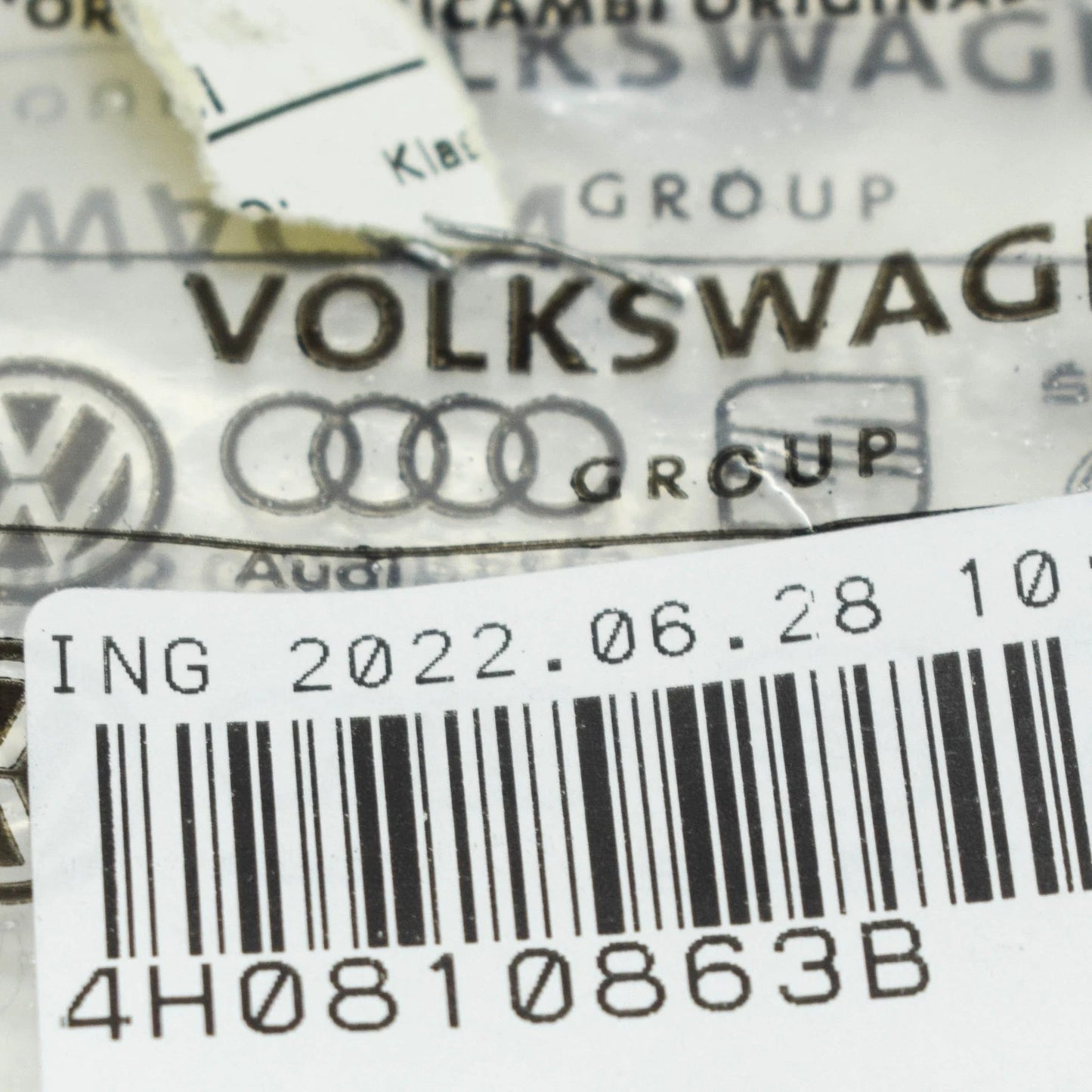 NEW AUDI A8 4H FRONT LEFT WING FENDER HOLDER 4H0810863B ORIGINAL