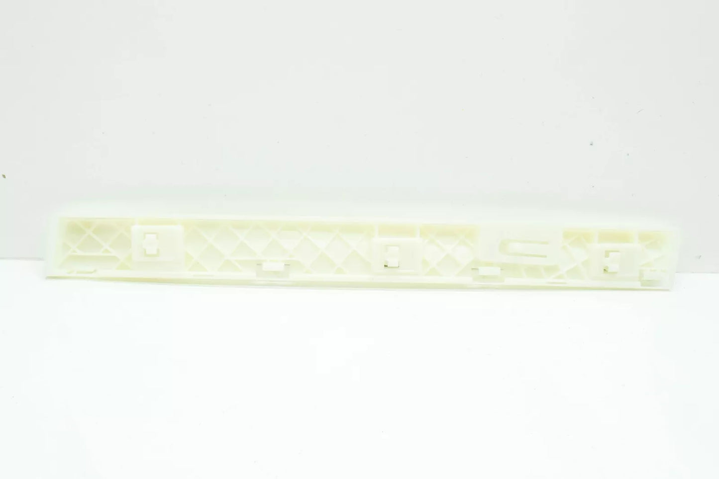 NEW BMW 4 COUPE M F82 REAR RIGHT SIDE SIDESKIRT HOLDER 51778054322 ORIGINAL