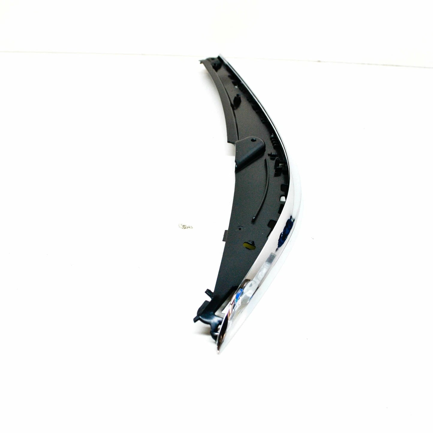 NEW VW PASSAT B8 4 MOTION FRONT RIGHT HEADLIGHT UPPER CHROME TRIM 3G0941120B