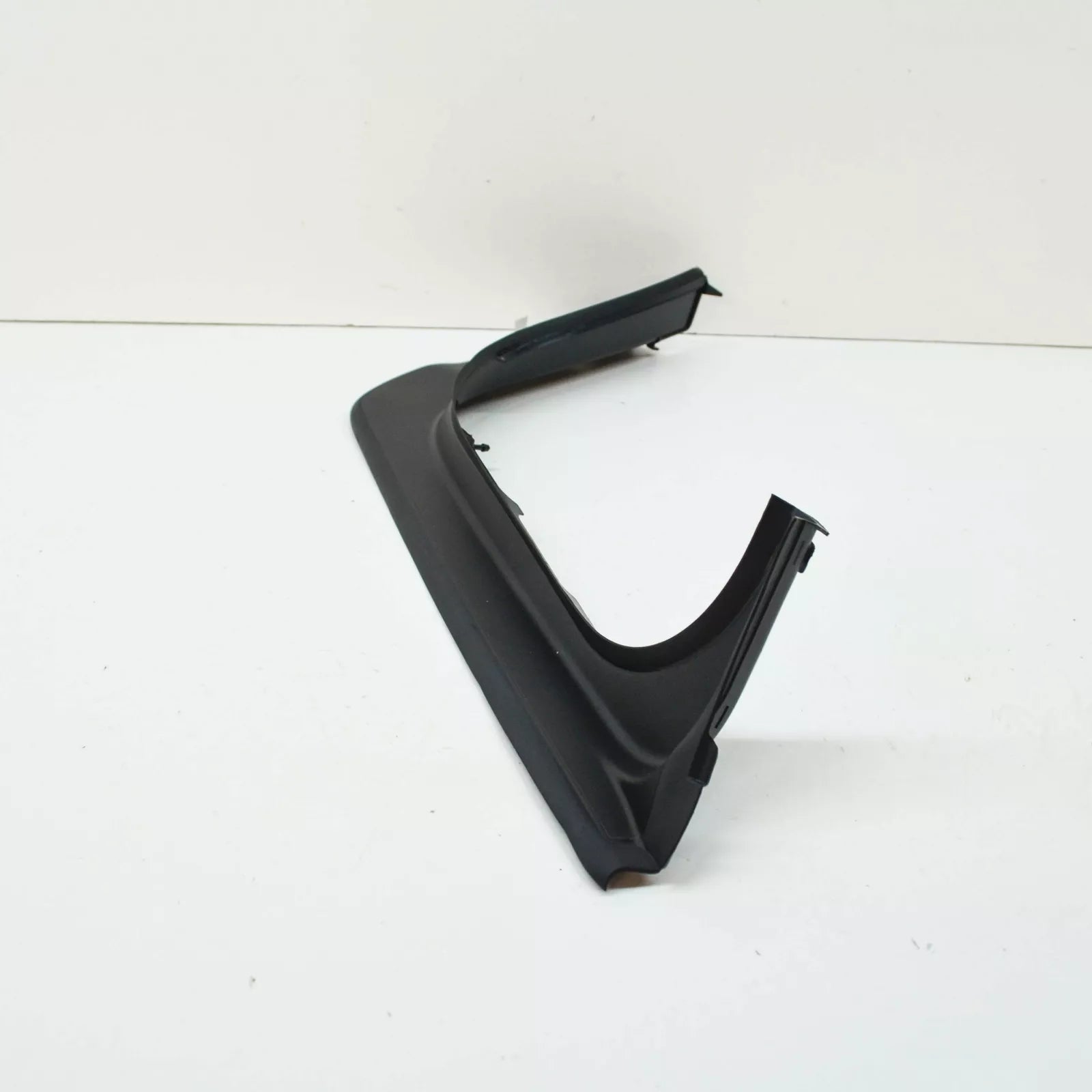 NEW BMW 7 G11 G12 REAR TAILGATE RIGHT SIDE DRIP RAIL TRIM 51497489092 ORIGINAL