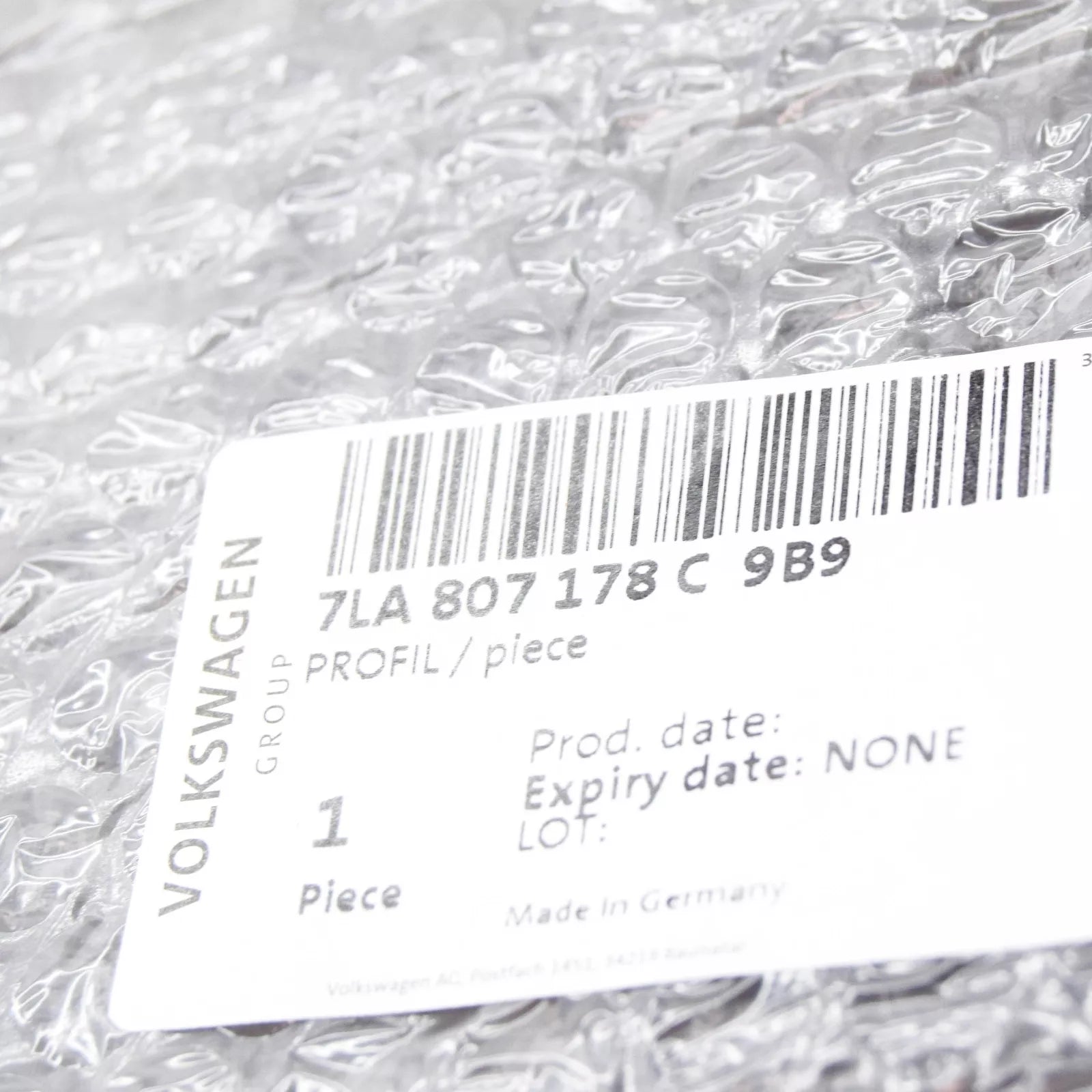 NEW VOLKSWAGEN TRANSPORTER T6 FRONT RIGHT BUMPER BRACKET 7LA807178C9B9 ORIGINAL