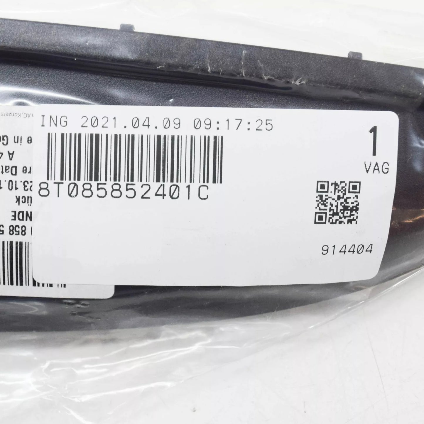 NEW AUDI A4 B8 FRONT RIGHT DOOR MIRROR LOWER TRIM COVER 8T085852401C ORIGINAL