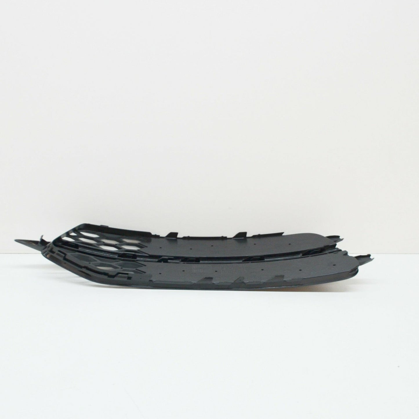 Genuine Audi A6 C7 Right Fog Light Surround Grille 4G0807682D9B9 2011 S-Line