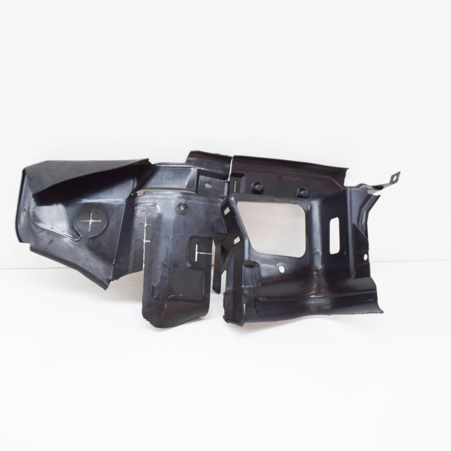 NEW BMW 3 E36 LEFT AIR DUCT 51718156247 8156247 ORIGINAL