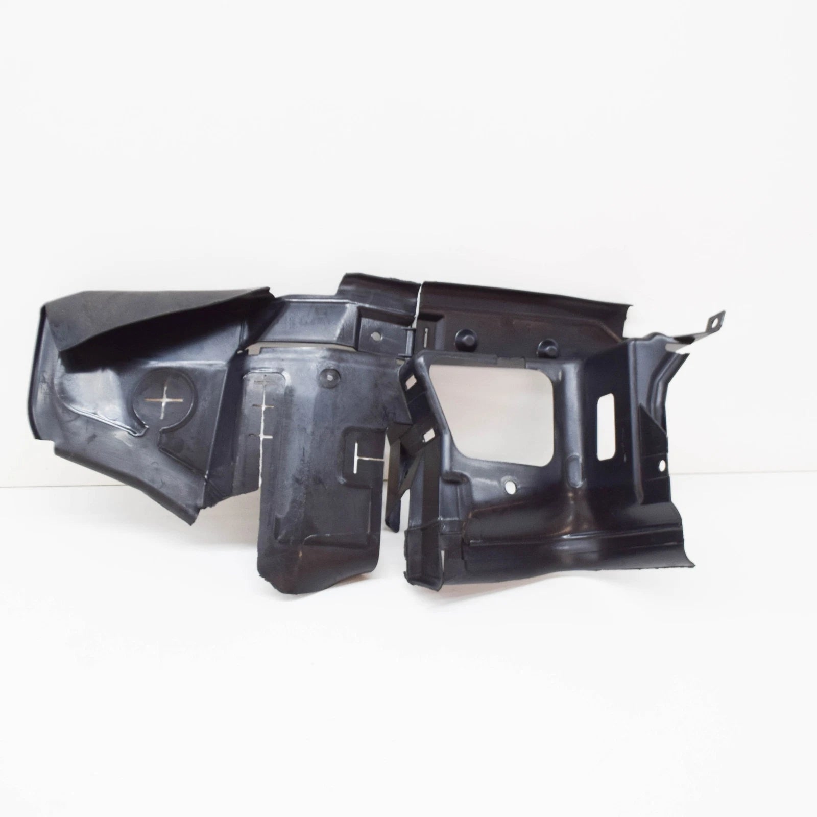 NEW BMW 3 E36 LEFT AIR DUCT 51718156247 8156247 ORIGINAL