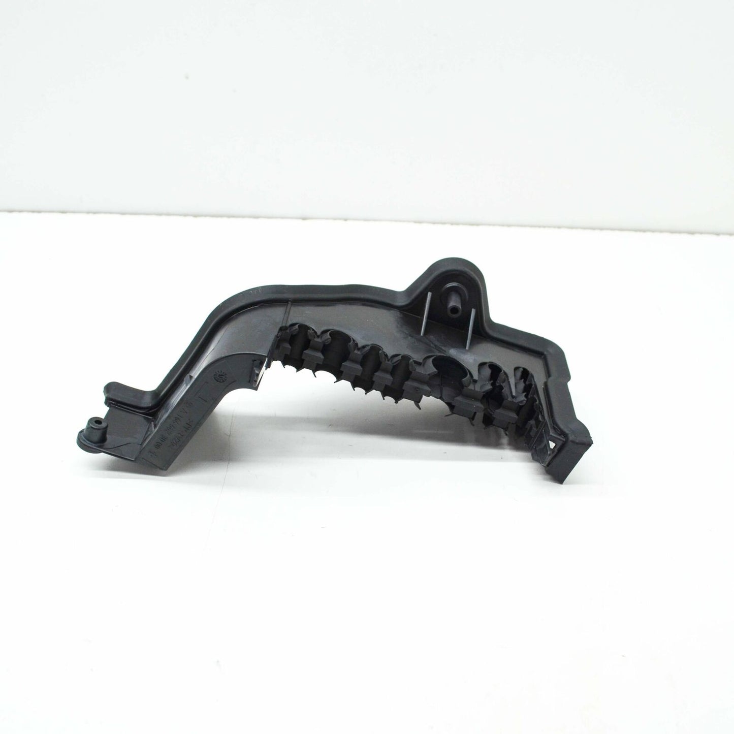 NEW MERCEDES-BENZ GLE W166 FRONT LEFT BOTTOM INSULATION A1666823000 ORIGINAL