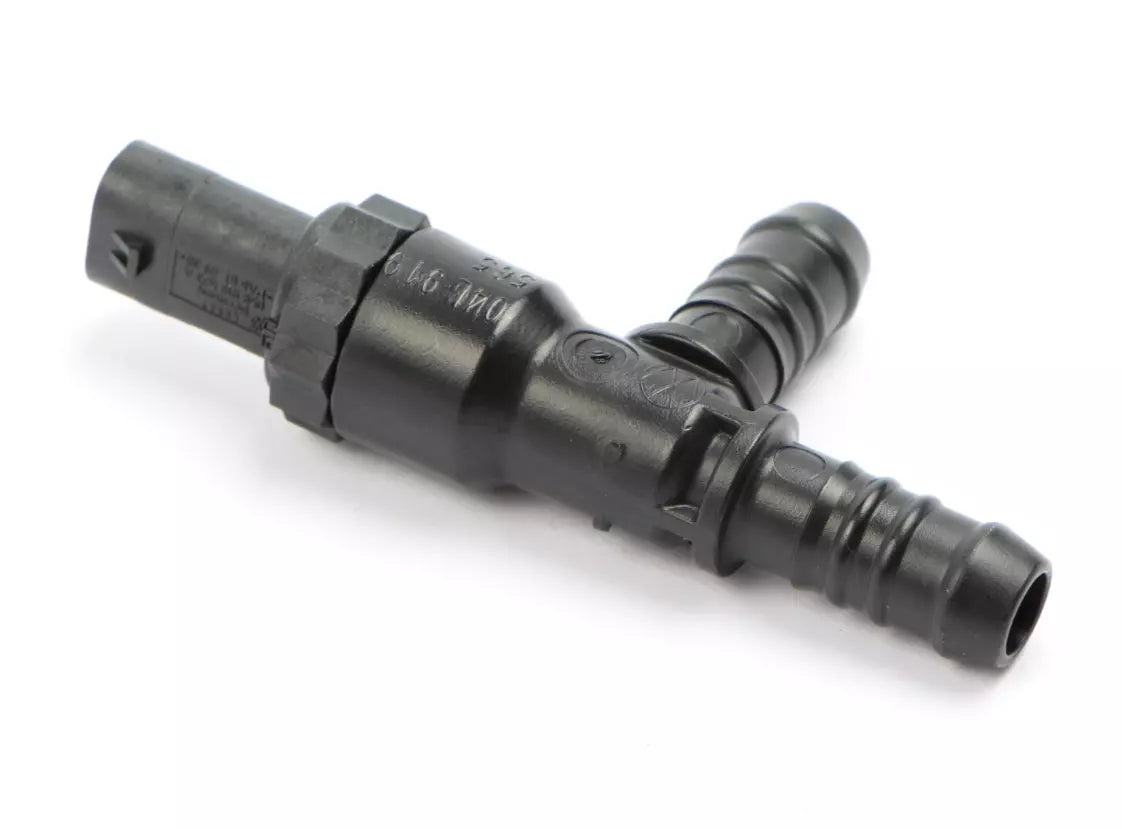 NEW VW PASSAT B8 3G2 FUEL TEMPERATURE SENSOR 04L919824