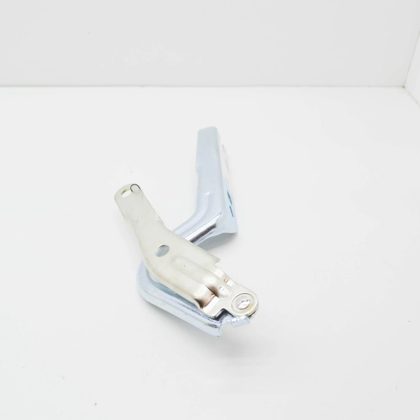 NEW VOLKSWAGEN ID.4 E21 FRONT LEFT BONNET HINGE 11A823301