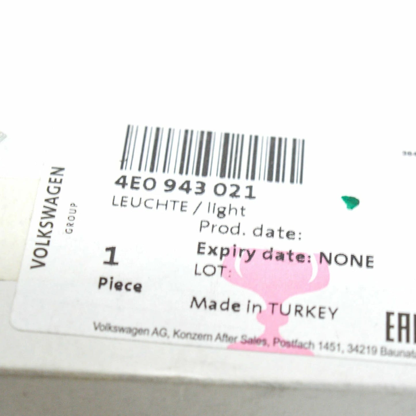 NEW AUDI A8 D3 REAR LEFT LICENSE PLATE LIGHT 4E0943021 ORIGINAL