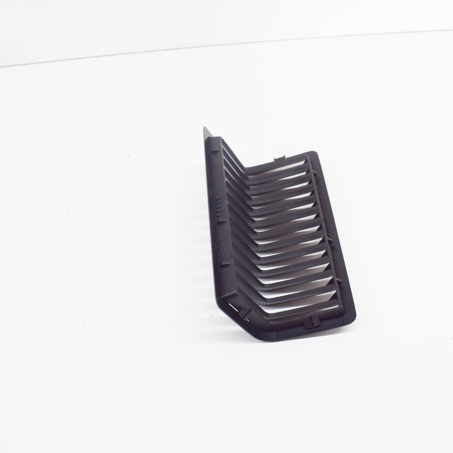 NEW VOLKSWAGEN MULTIVAN T6 B-PILLAR REAR VENT 7E5819383 ORIGINAL