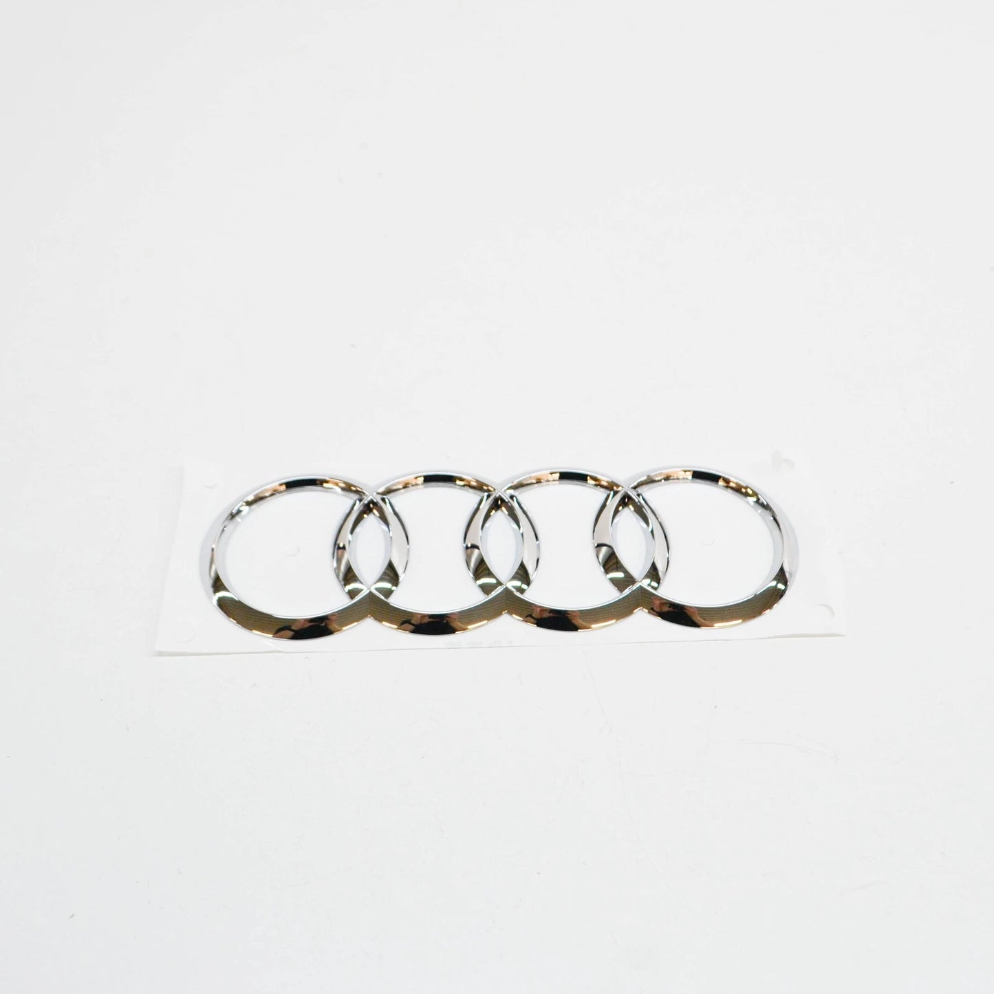 NEW AUDI Q5 8R REAR TRUNK RINGS EMBLEM BADGE 4H0853742A2ZZ ORIGINAL