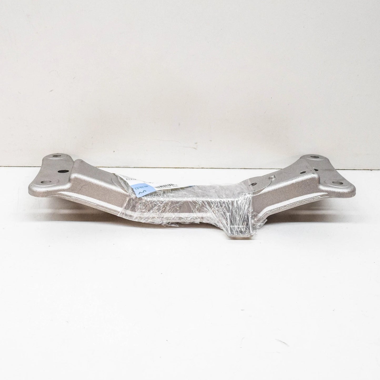 NEW BMW 1 E81 GEARBOX SUPPORT BRACKET 22326778060 2011 ORIGINAL