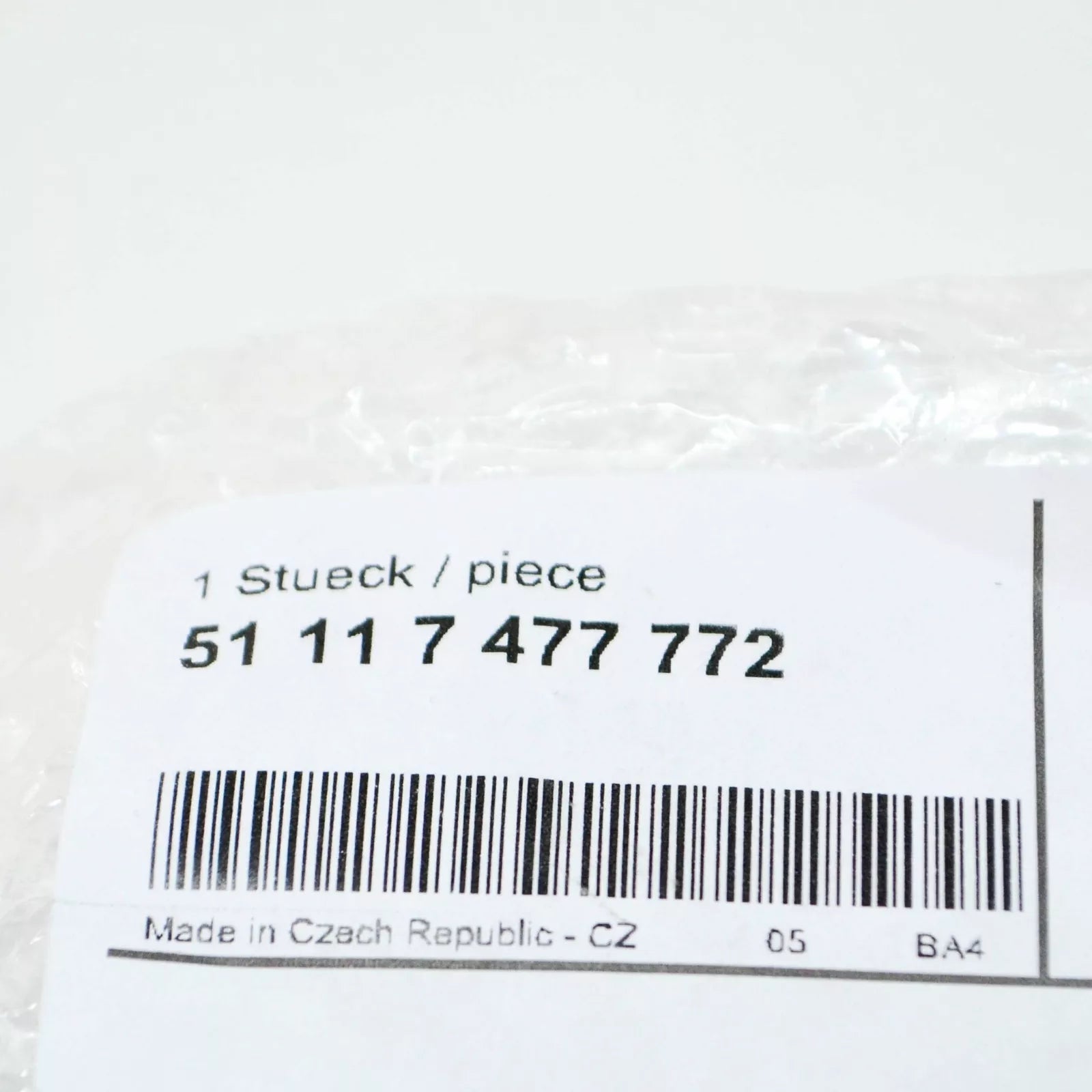 NEW BMW 1 F40 M FRONT BUMPER CENTER GRILLE COVER 7477772 51117477772 ORIGINAL