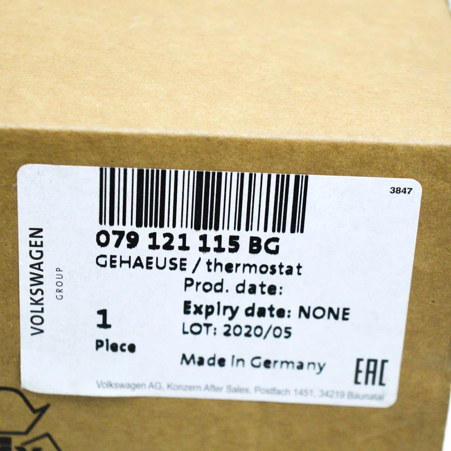 NEW AUDI A8 D4 ENGINE COOLING THERMOSTAT 079121115BG ORIGINAL