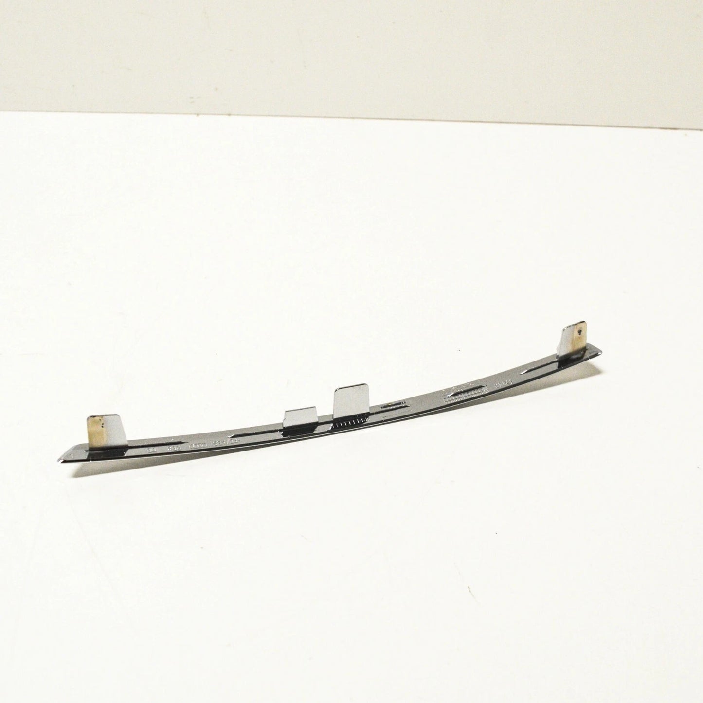 NEW AUDI Q7 4L FRONT BUMPER LEFT CHROME FOG LIGHT TRIM 4L08072432ZZ