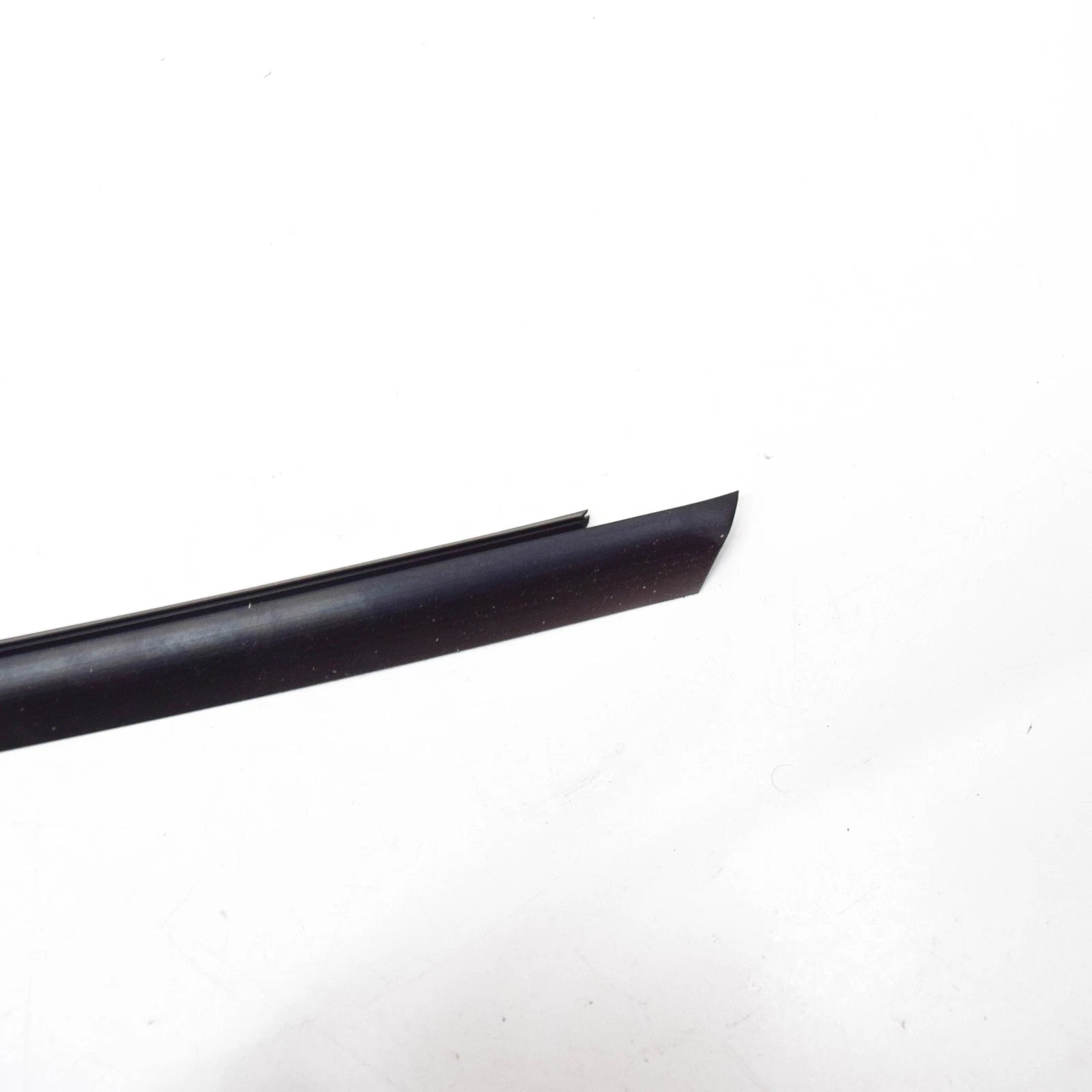 NEW BMW 3 COMPACT E36 TRUNK LID LOWER COVERING 51318146233 8146233 ORIGINAL