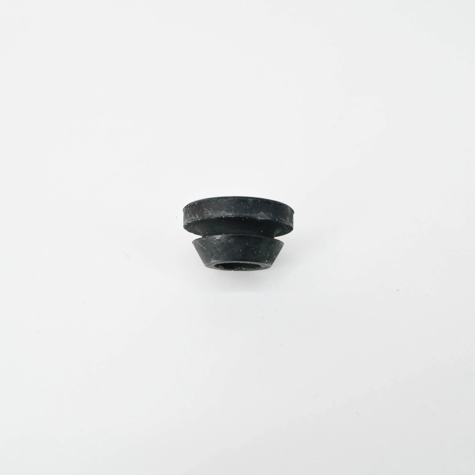 NEW MERCEDES-BENZ GLA X156 RADIATOR BOTTOM ELASTOMER BEARING A2465040012