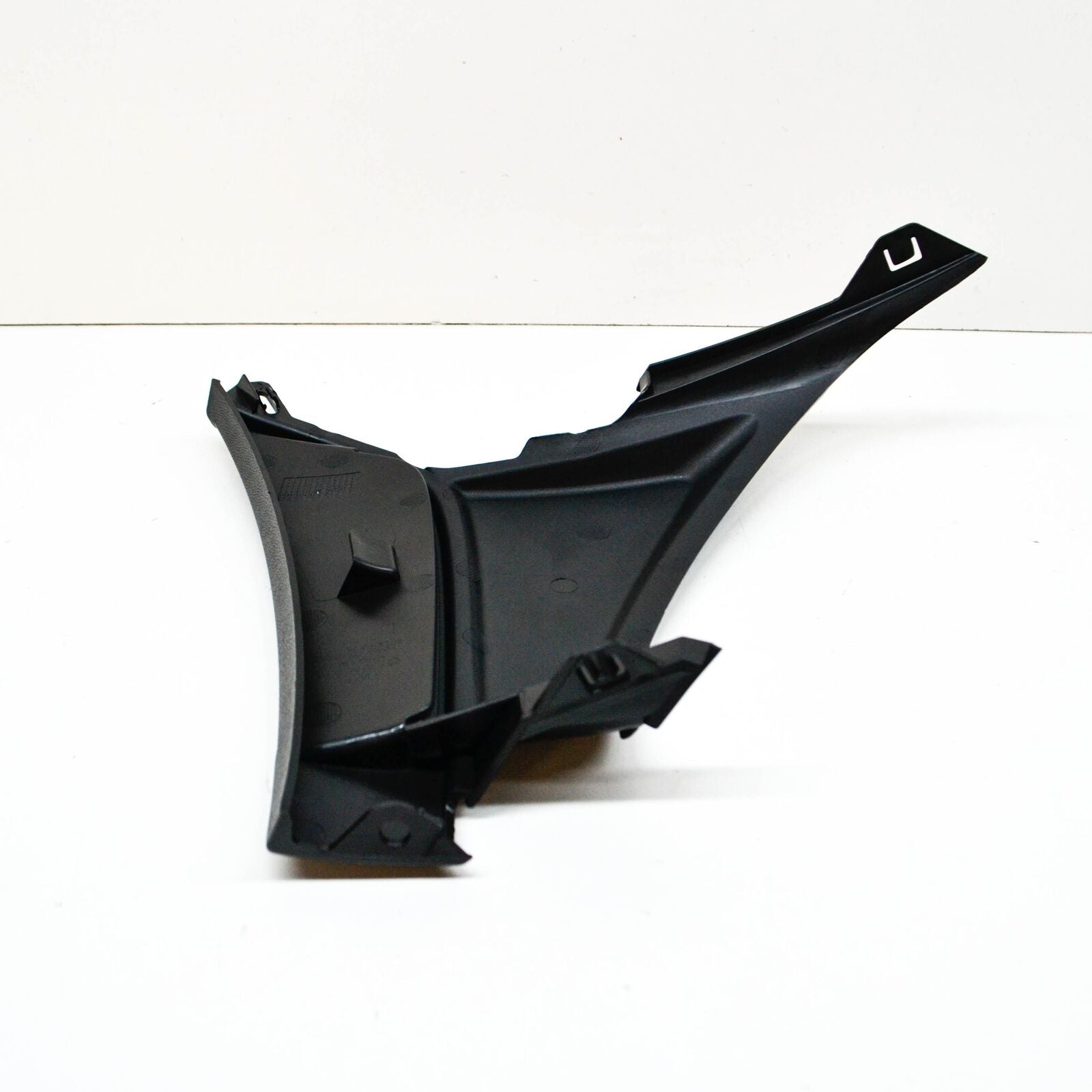 NEW MB GLC X253 AMG FRONT BUMPER RIGHT PANEL COVER A2538859703 ORIGINAL