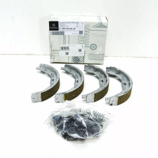 NEW MERCEDES-BENZ C-CLASS W204 REAR HAND BRAKE SHOES A0044208620