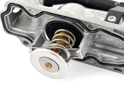 NEW VW TOUAREG 7L ENGINE THERMOSTAT 07D121111AR ORIGINAL