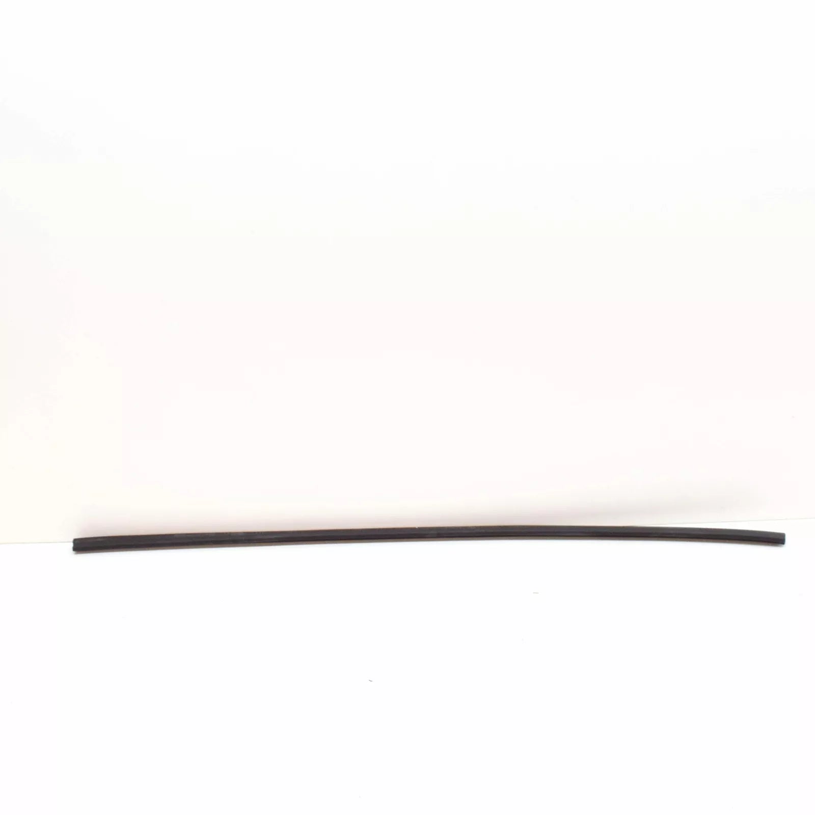 NEW MERCEDES-BENZ A W176 ENGINE HOOD SEAL A2468870098 ORIGINAL