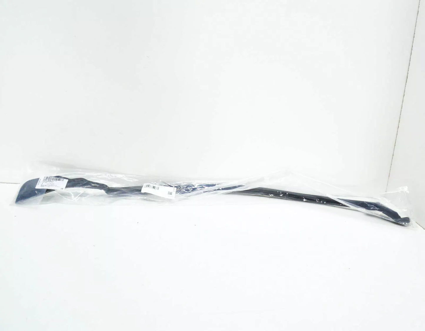 NEW AUDI Q7 4M REAR LEFT DOOR SEALING RUBBER 4M0839717D