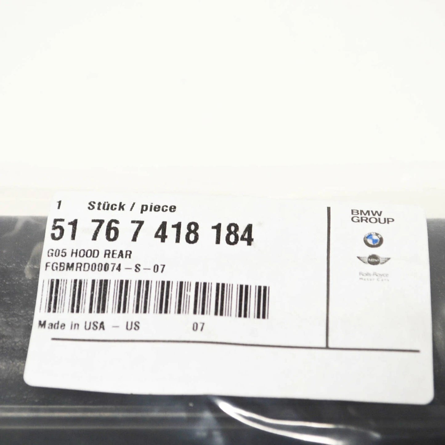 NEW BMW X5 G05 REAR BONNET HOOD SEAL 7418184 51767418184 ORIGINAL