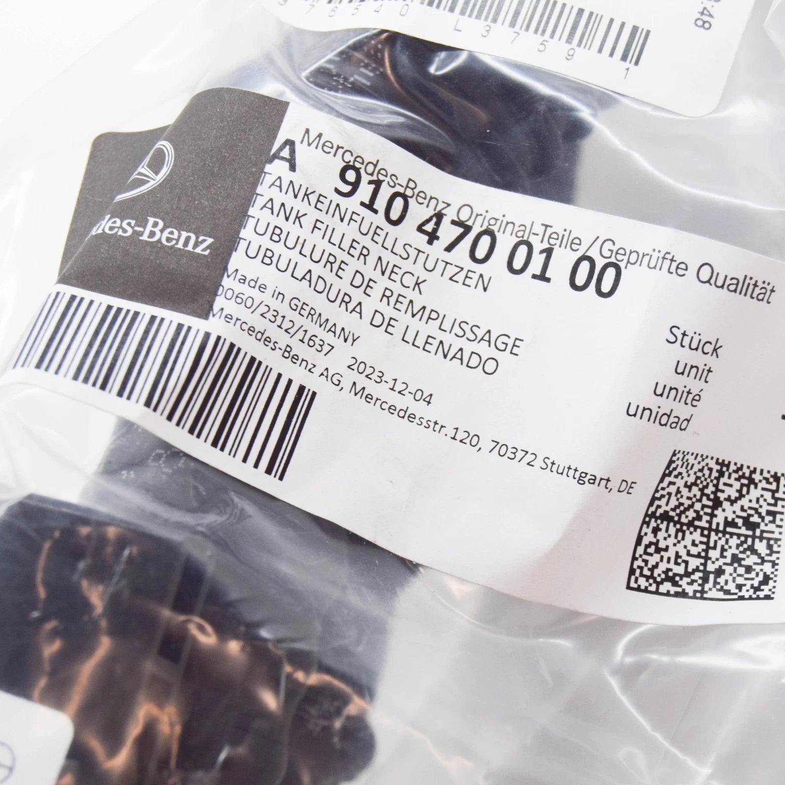 NEW MERCEDES-BENZ SPRINTER W907 ADBLUE TANK FILLER NECK A9104700100 ORIGINAL