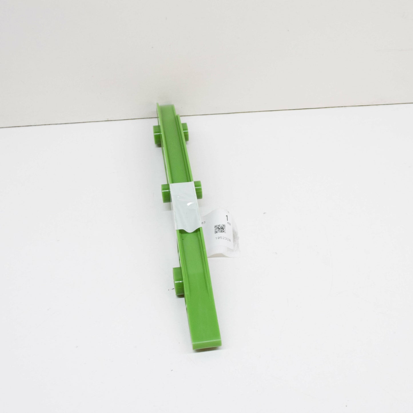 NEW MERCEDES-BENZ C W204 LEFT LOWER CHAIN GUIDE A2710521516 ORIGINAL