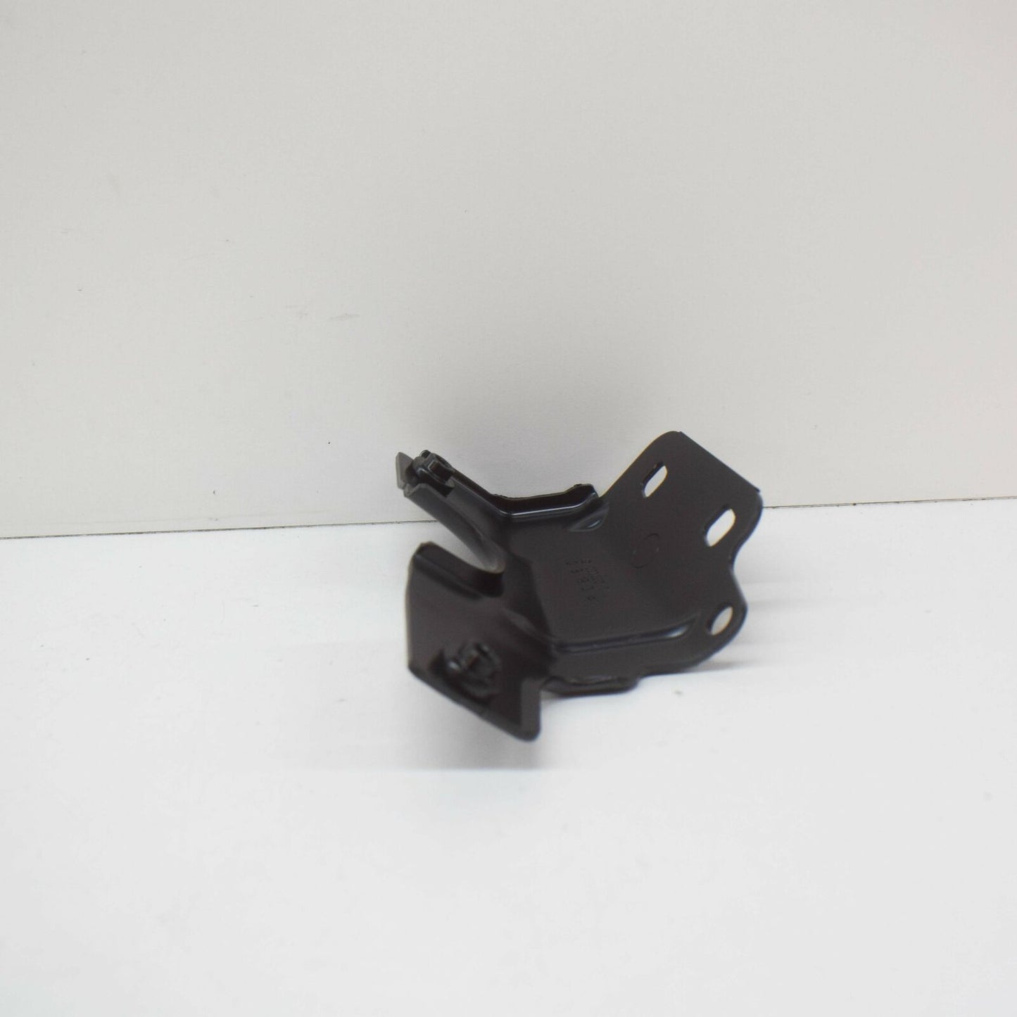 NEW MERCEDES-BENZ S W222 FRONT RIGHT TOP FENDER HOLDER A2228801214 ORIGINAL