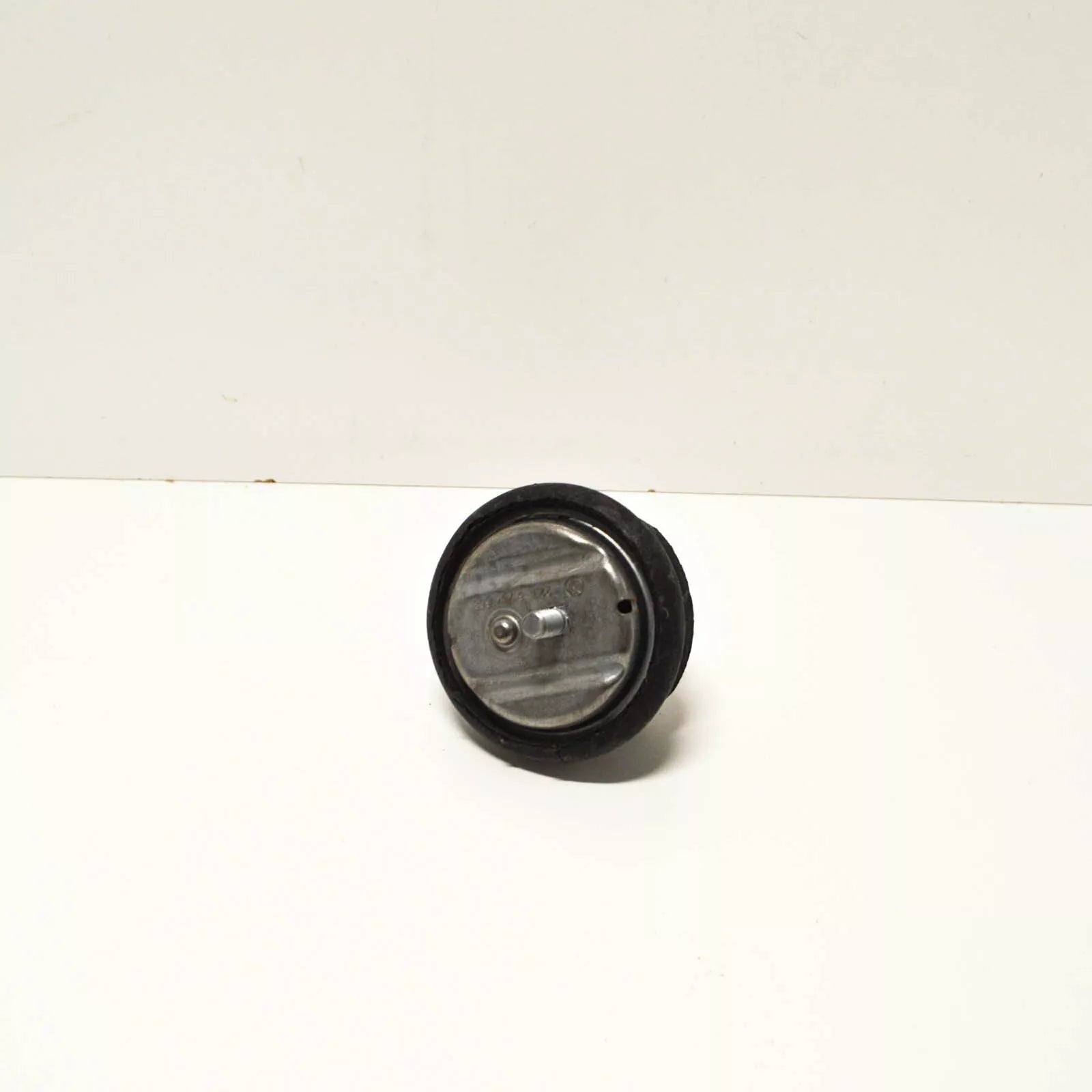 NEW BMW 5 E39 RIGHT ENGINE MOUNT PETROL 520I 100KW 22116754608 6754608 ORIGINAL