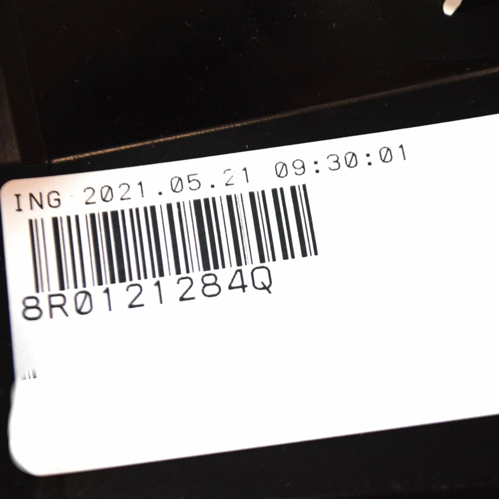 NEW AUDI Q5 8R RADIATOR SUPPORT AIR GUIDE 8R0121284Q ORIGINAL