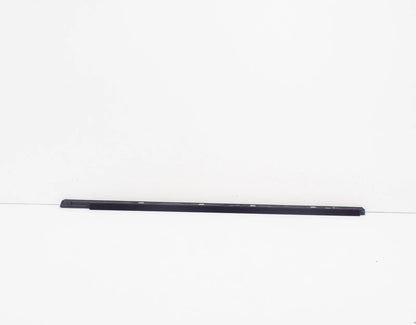 NEW MERCEDES-BENZ ML W163 FRONT RIGHT DOOR WINDOW COVER A1637201424