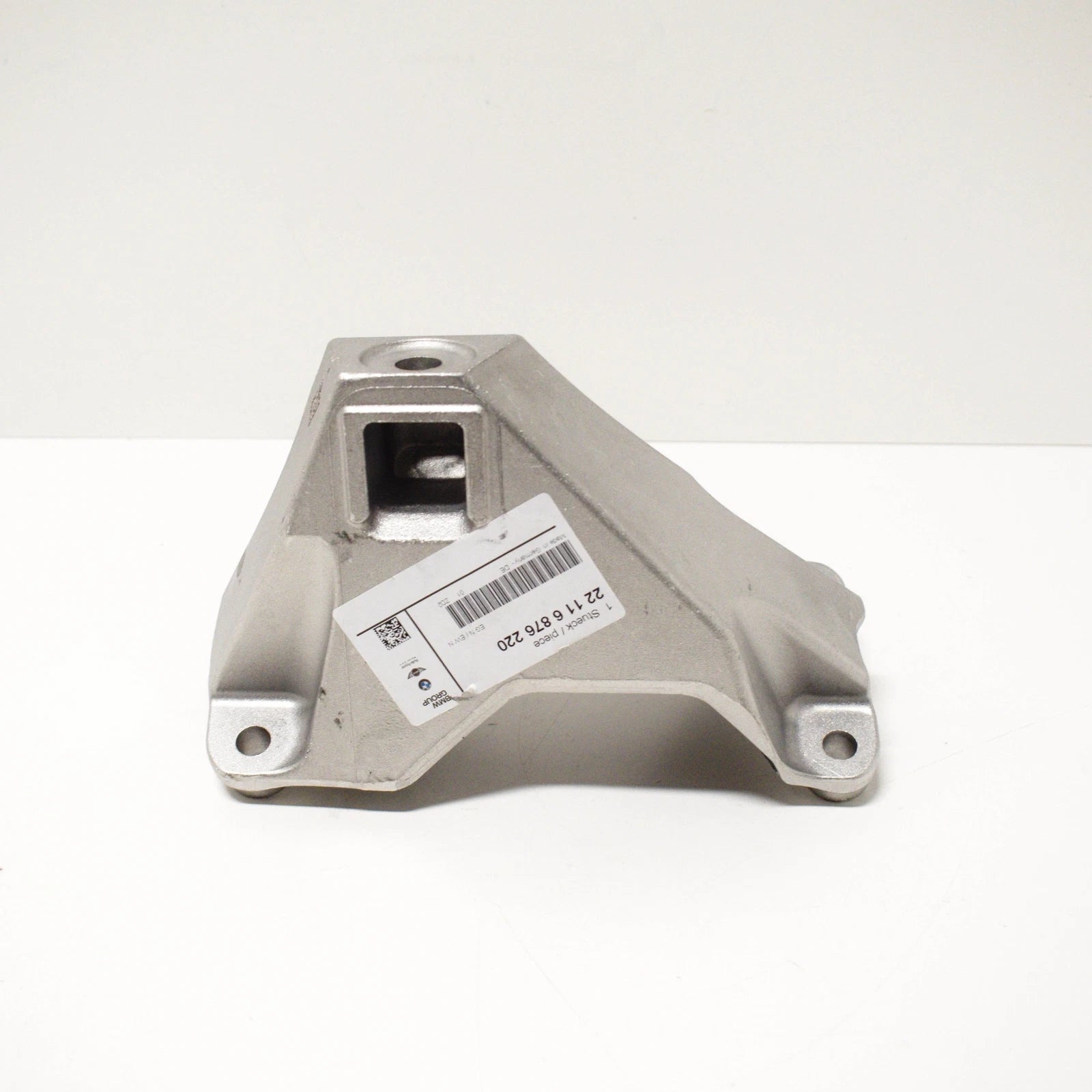 NEW BMW 7 G11 RIGHT ENGINE SUPPORTING BRACKET 22116876220 ORIGINAL