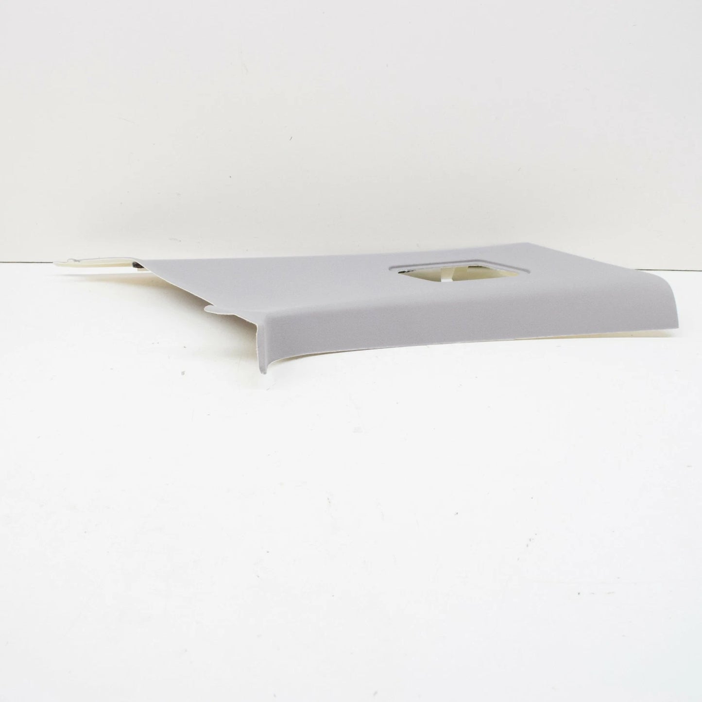 NEW BMW 3 E46 REAR LEFT C-PILLAR COVER TRIM 51438222627 8222627 ORIGINAL