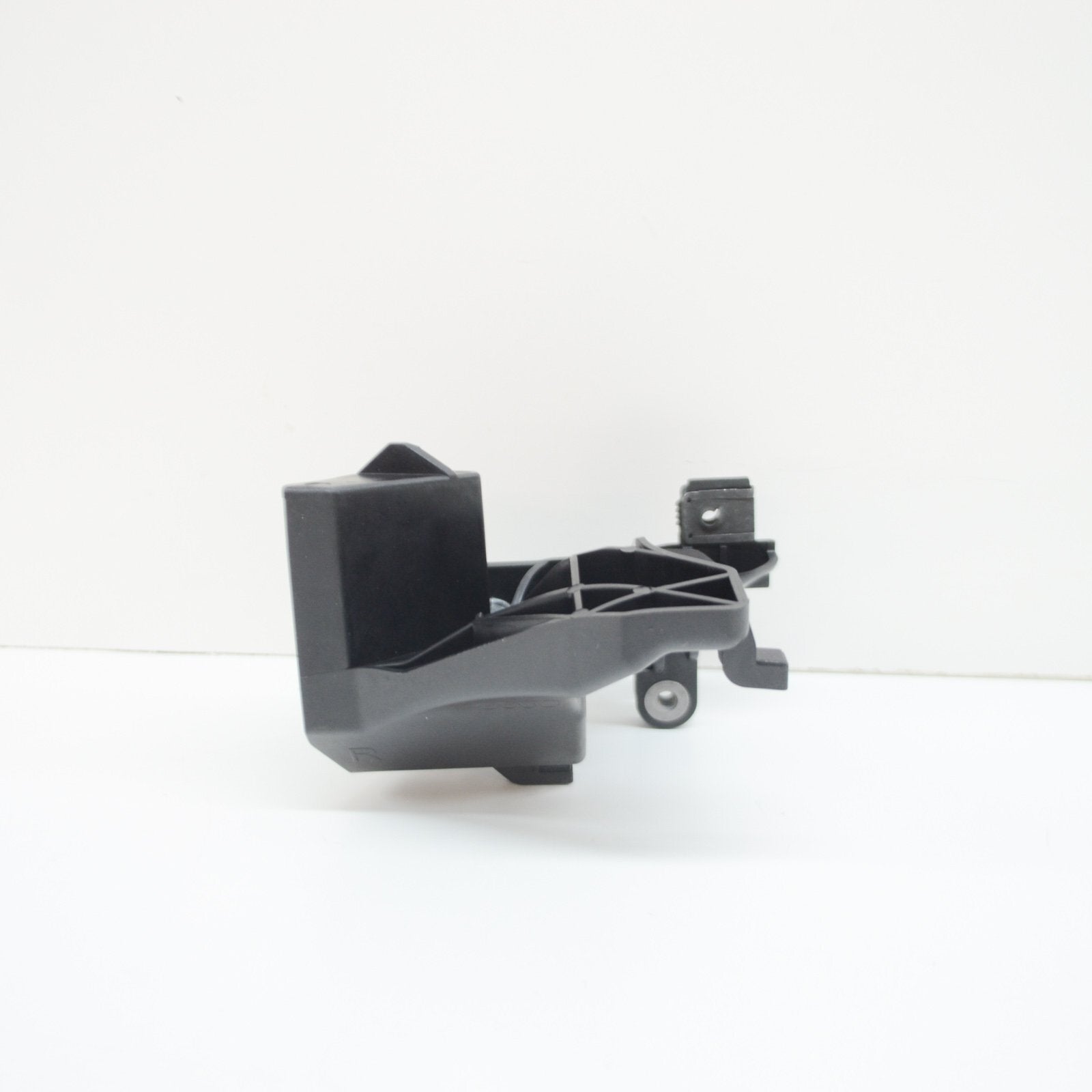 NEW AUDI TT FV FRONT RIGHT MAIN BEAM HEADLIGHT MOUNTING 8S0805608 ORIGINAL