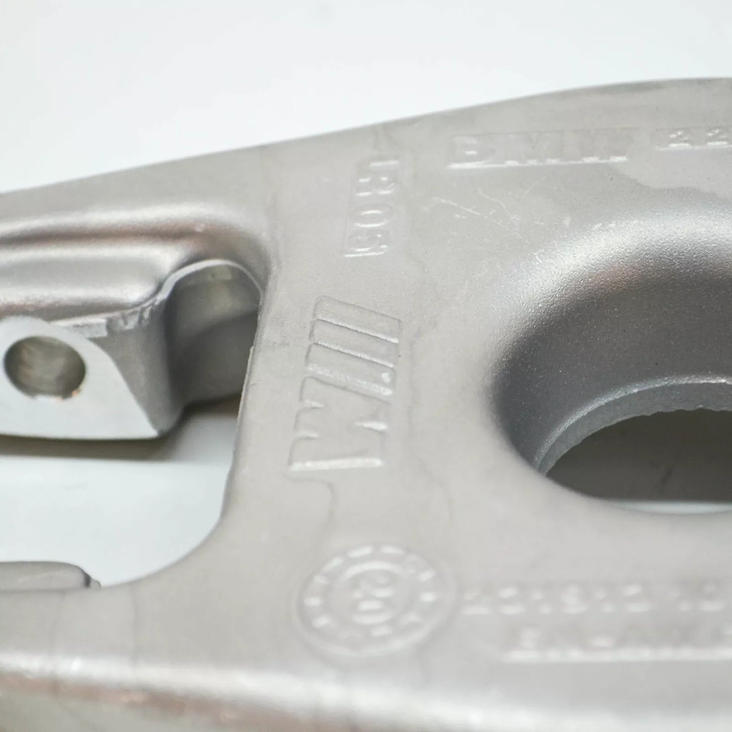 NEW BMW 3 E90 REAR LEFT CAMBER LINK 33322283885 2283885 ORIGINAL