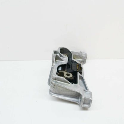 NEW MERCEDES-BENZ CLA COUPE C117 RIGHT SIDE ENGINE SUPPORT A2462402517 ORIGINAL