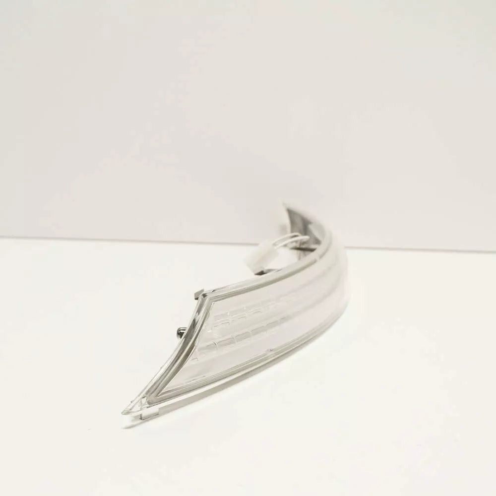 NEW VW TOUAREG 7LA FRONT RIGHT DOOR MIRROR TURN INDICATOR 7L6949102C