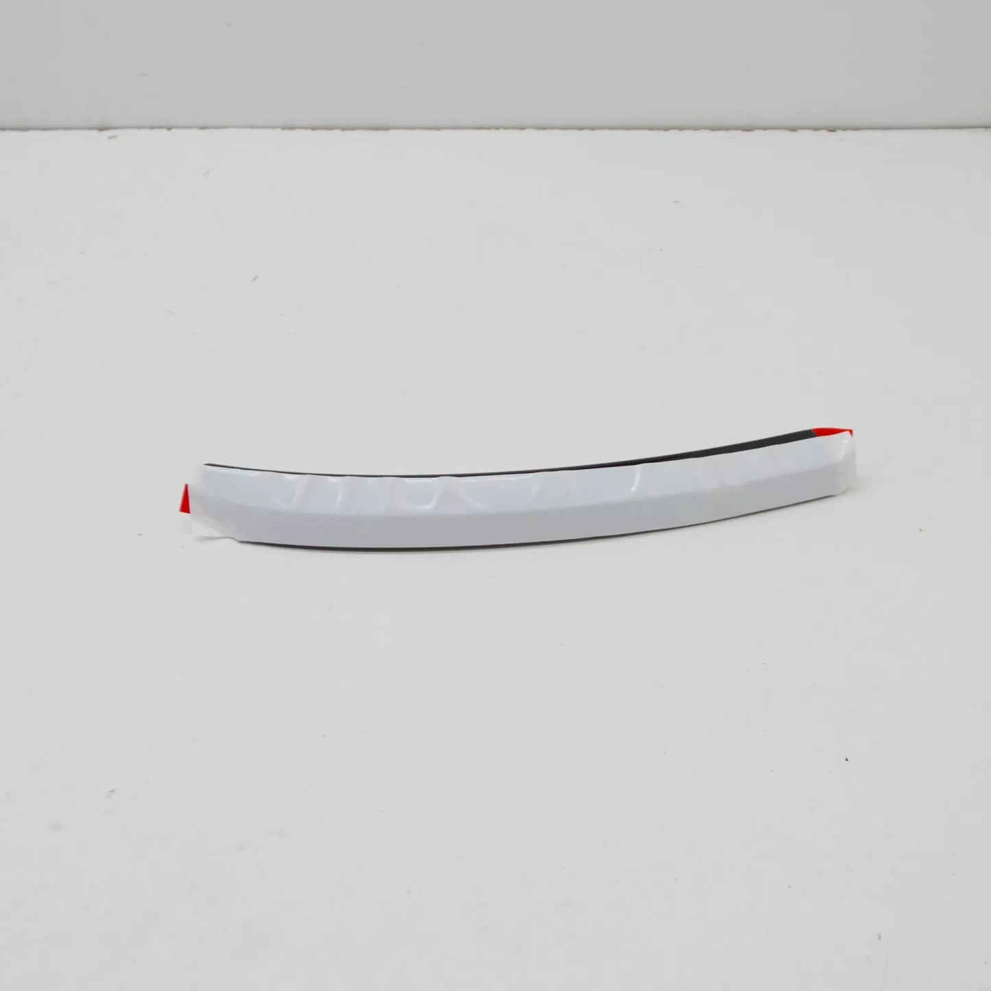 NEW AUDI A6 C8 AVANT REAR LEFT TAILLIŪGHT BEZEL TRIM 4K5853955T94