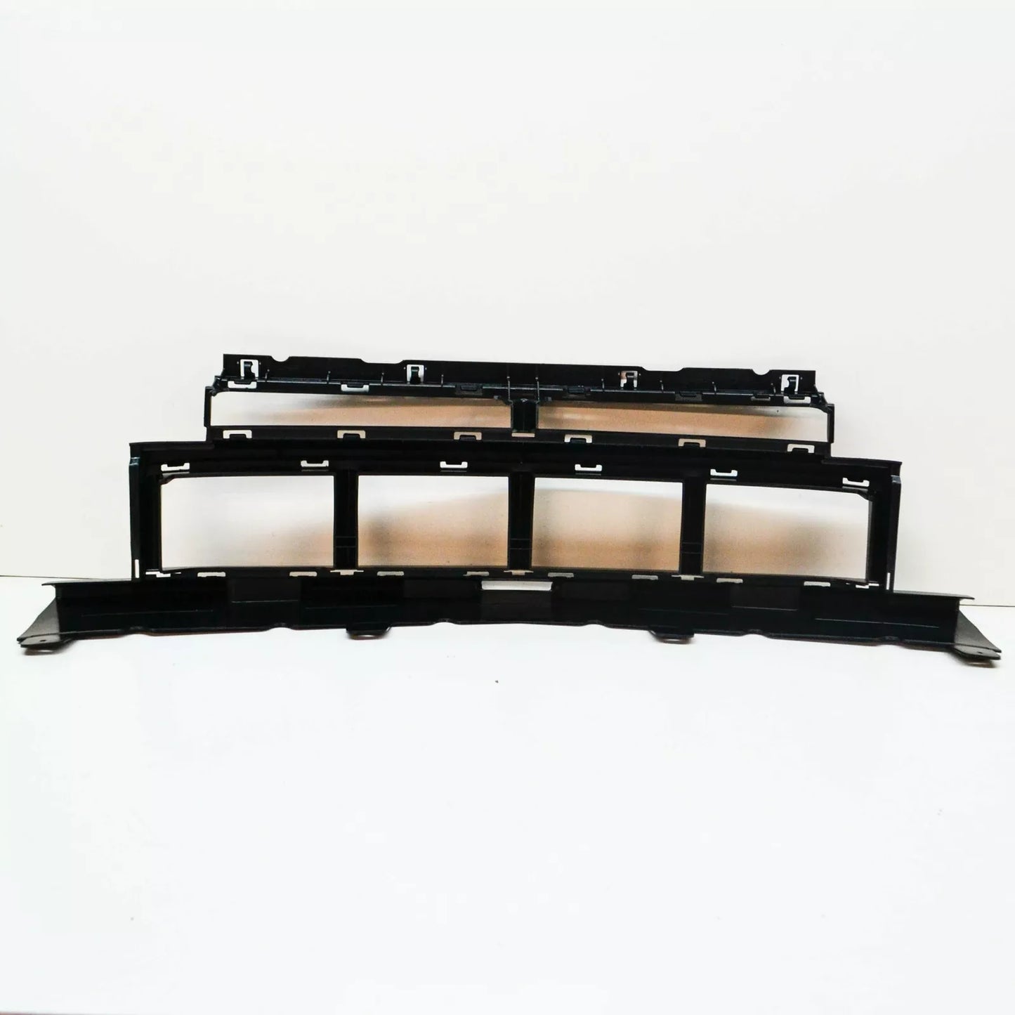 NEW MB A W176 AMG FRONT BUMPER CENTER LOWER GRILLE A1768852600