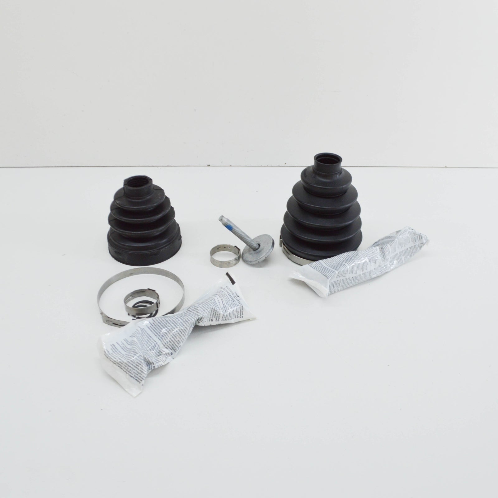 new ford focus c-max front inner and outer boot kit 1526756 original