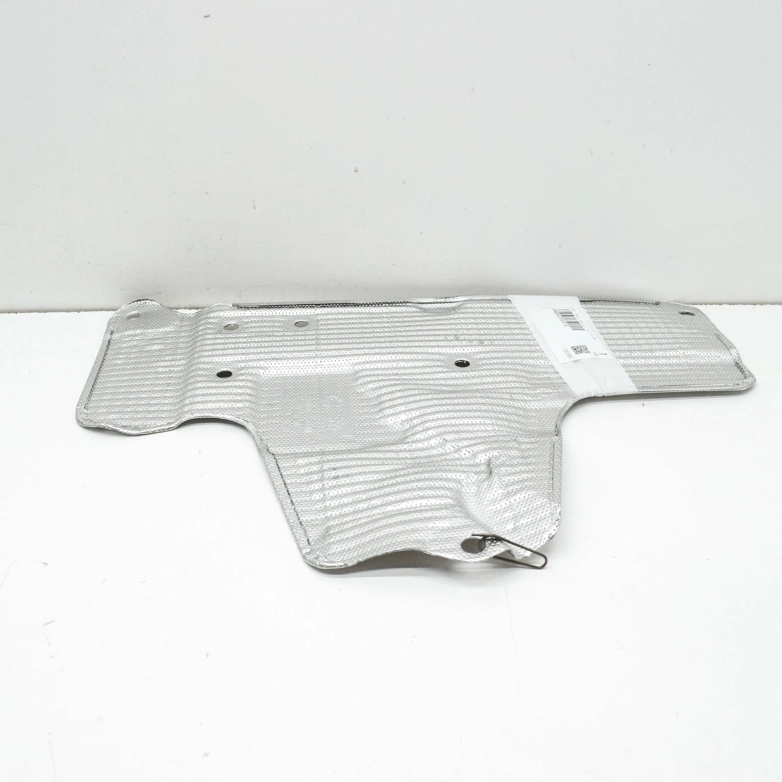 NEW AUDI Q7 4M LEFT SIDE MEMBER HEAT SHIELD 4M0825641E
